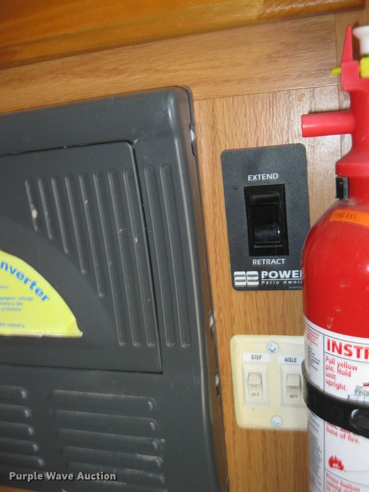 image for item DI2767 2009 Sundance  camper