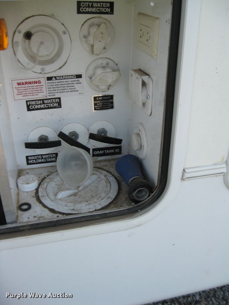 image for item DI2767 2009 Sundance  camper