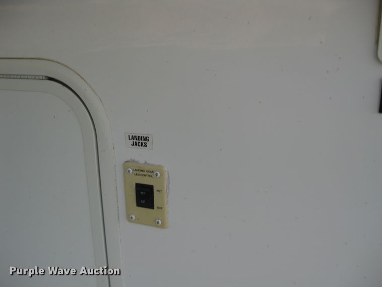 image for item DI2767 2009 Sundance  camper