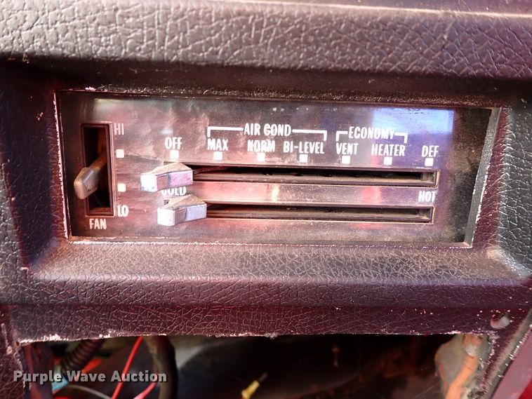 image for item DI5780 1977 GMC Jimmy