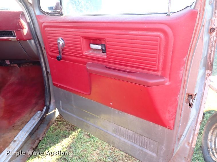 image for item DI5780 1977 GMC Jimmy