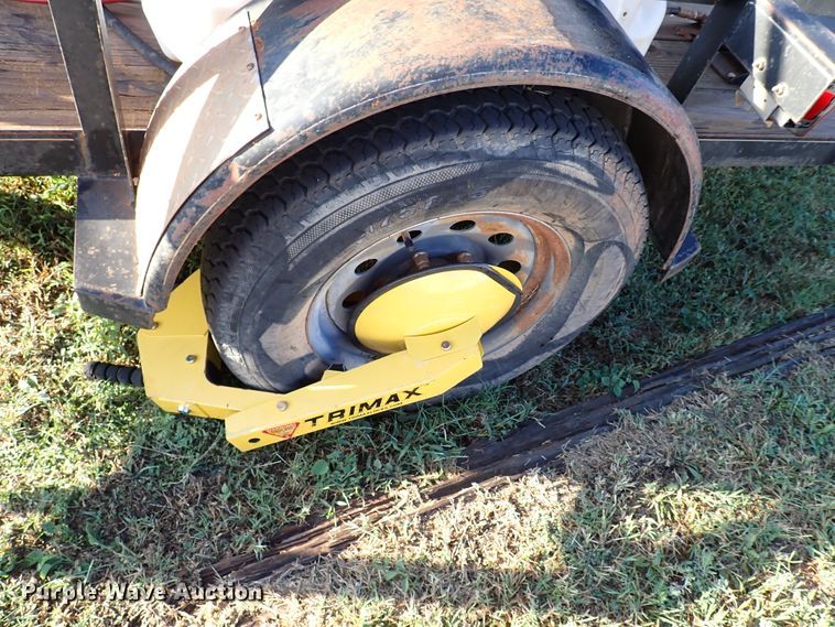 image for item DI5781 2016 Wilson  pressure washing trailer