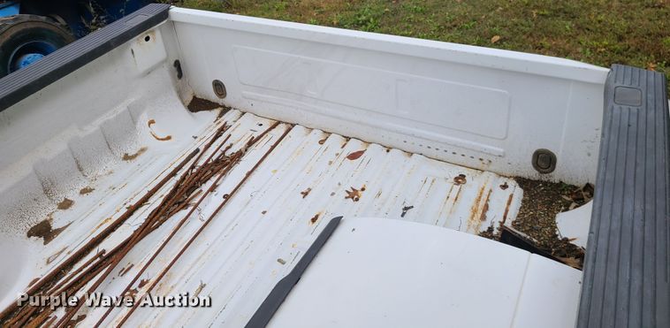 image for item DI6248 2010 Ford F250 truck bed