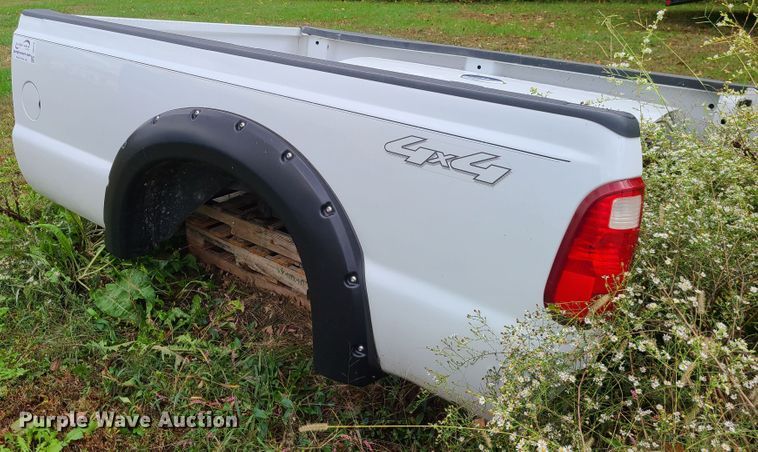 image for item DI6248 2010 Ford F250 truck bed