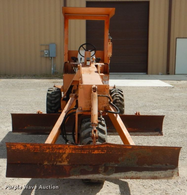 image for item DJ0794 Lay-mor  motor grader