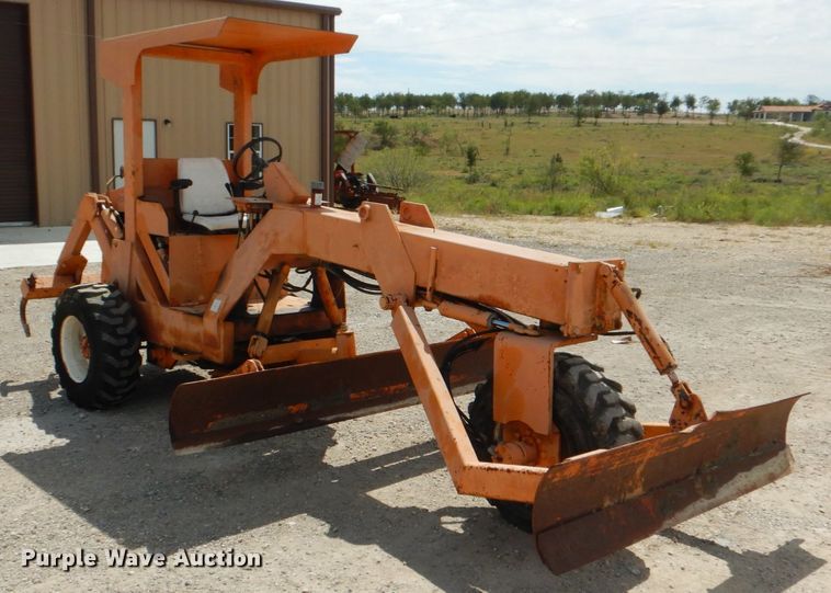 image for item DJ0794 Lay-mor  motor grader