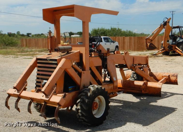 image for item DJ0794 Lay-mor  motor grader