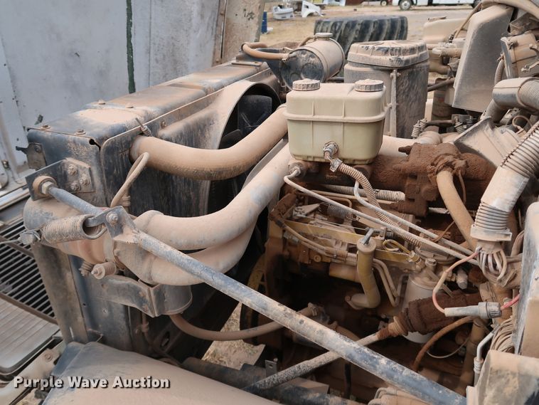 image for item DJ1981 1994 Chevrolet Kodiak C6500  utility / service truck