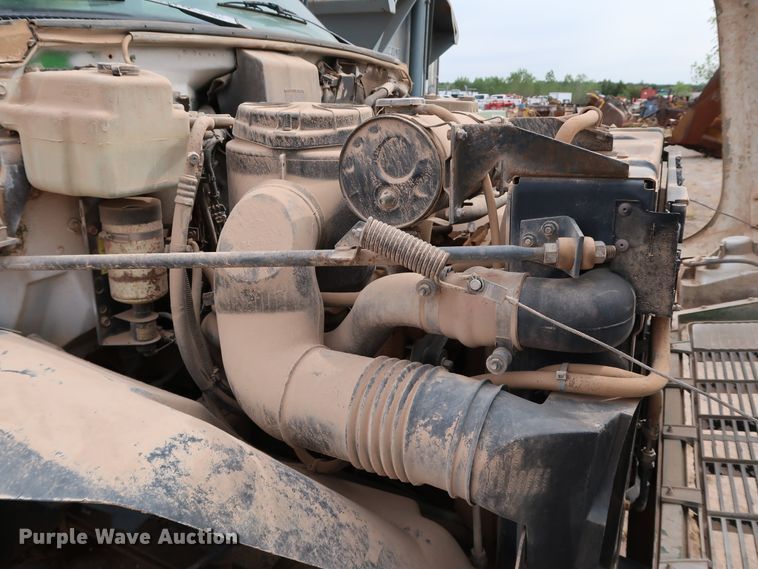 image for item DJ1981 1994 Chevrolet Kodiak C6500  utility / service truck