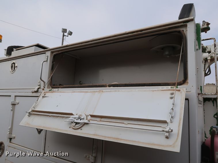 image for item DJ1981 1994 Chevrolet Kodiak C6500  utility / service truck