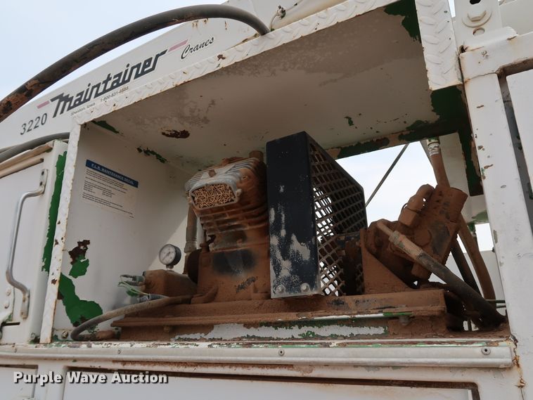 image for item DJ1981 1994 Chevrolet Kodiak C6500  utility / service truck