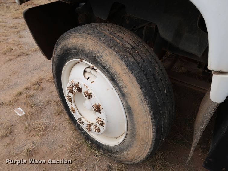 image for item DJ1981 1994 Chevrolet Kodiak C6500  utility / service truck