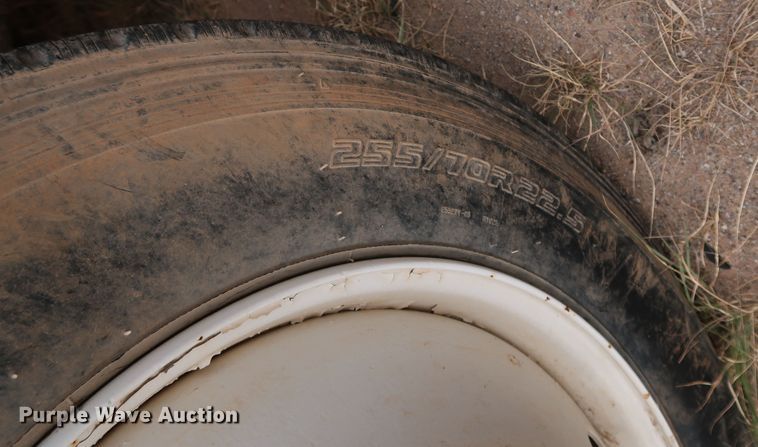 image for item DJ1981 1994 Chevrolet Kodiak C6500  utility / service truck