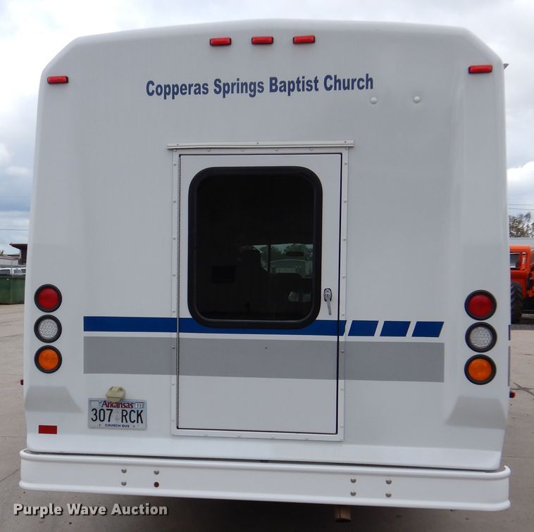 image for item DJ7390 2010 Ford E450  shuttle bus