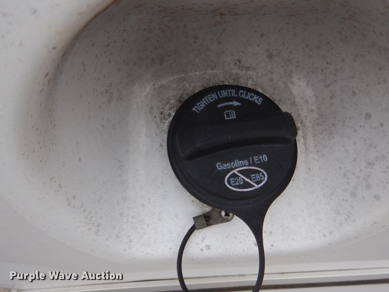 image for item DJ7390 2010 Ford E450  shuttle bus