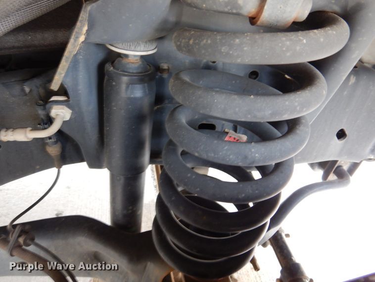 image for item DJ7390 2010 Ford E450  shuttle bus