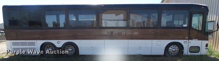 image for item DJ7509 2001 Blue Bird  coach bus