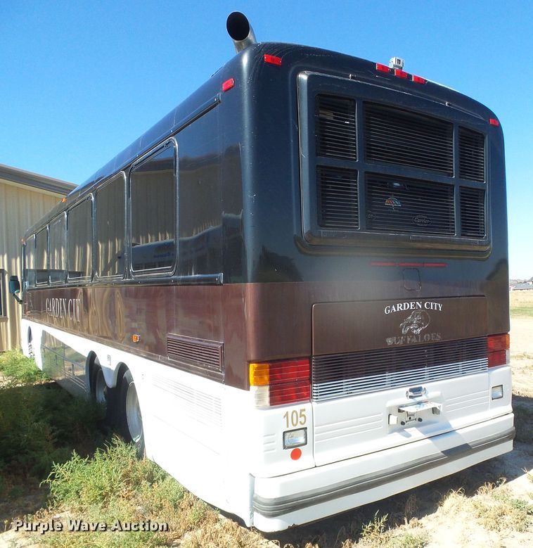 image for item DJ7509 2001 Blue Bird  coach bus