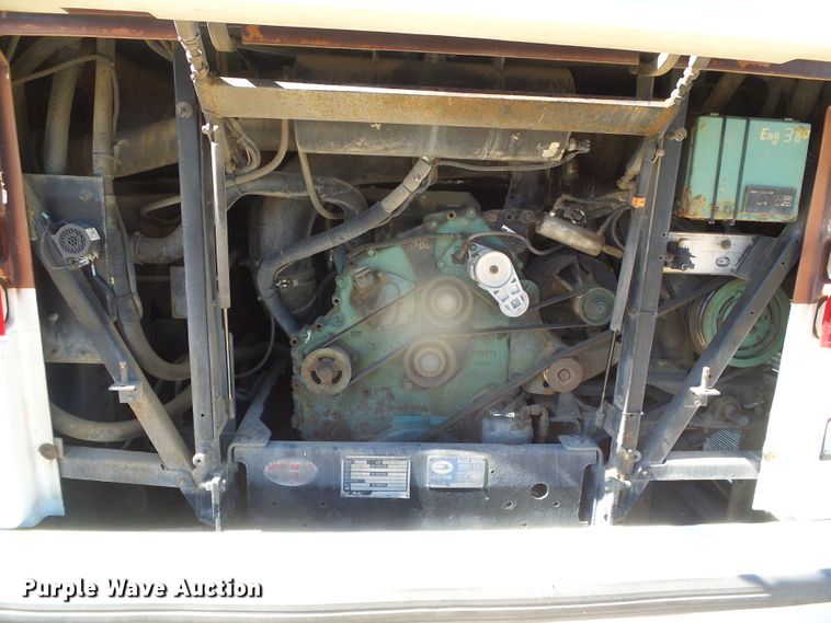 image for item DJ7509 2001 Blue Bird  coach bus