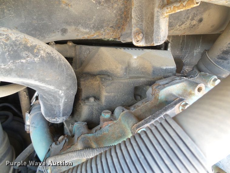 image for item DJ7509 2001 Blue Bird  coach bus