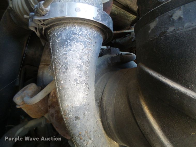 image for item DJ7509 2001 Blue Bird  coach bus