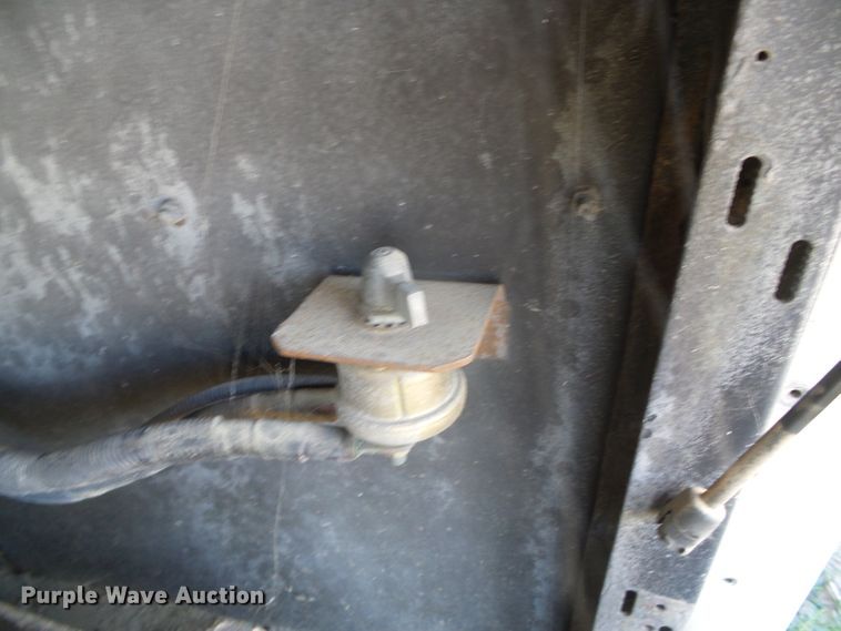 image for item DJ7509 2001 Blue Bird  coach bus