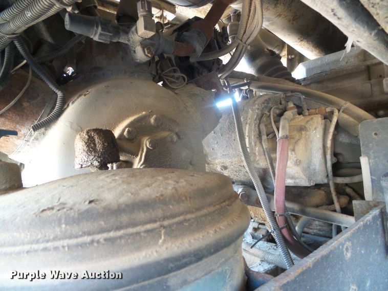 image for item DJ7509 2001 Blue Bird  coach bus