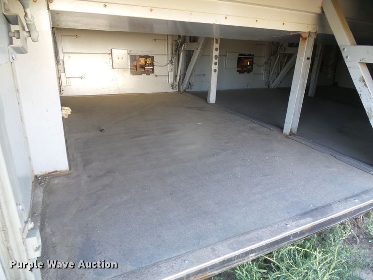 image for item DJ7509 2001 Blue Bird  coach bus