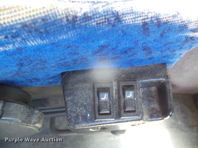 image for item DJ7509 2001 Blue Bird  coach bus