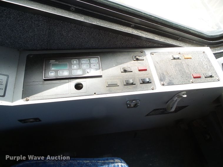 image for item DJ7509 2001 Blue Bird  coach bus