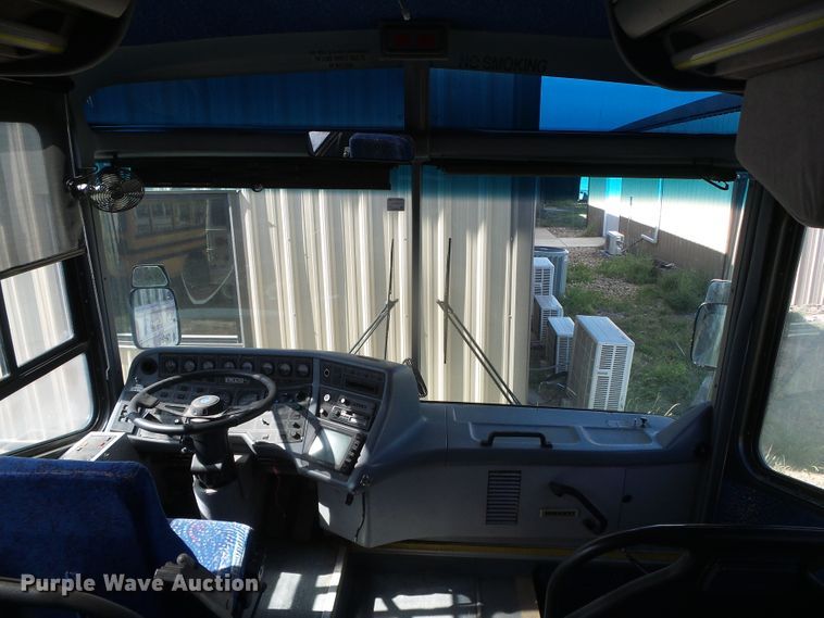 image for item DJ7509 2001 Blue Bird  coach bus