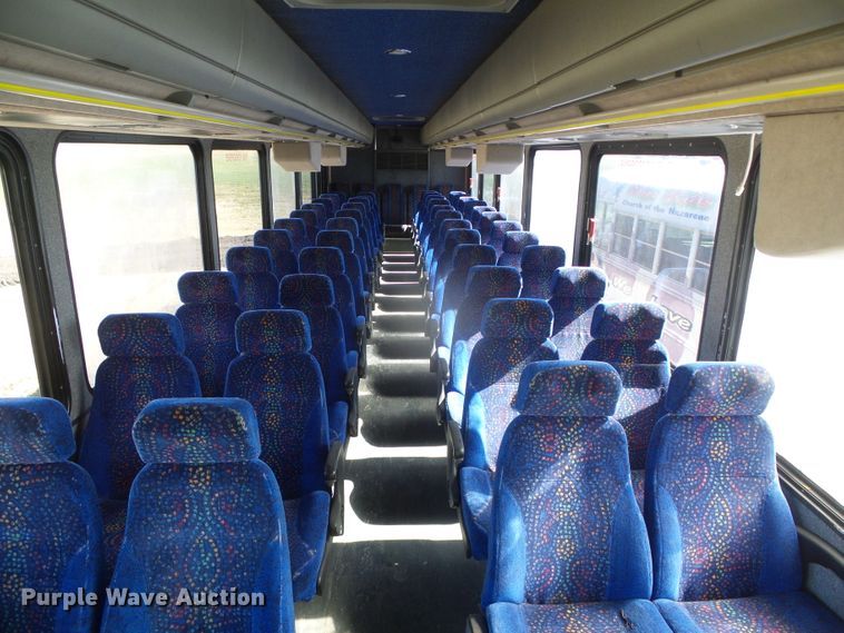 image for item DJ7509 2001 Blue Bird  coach bus