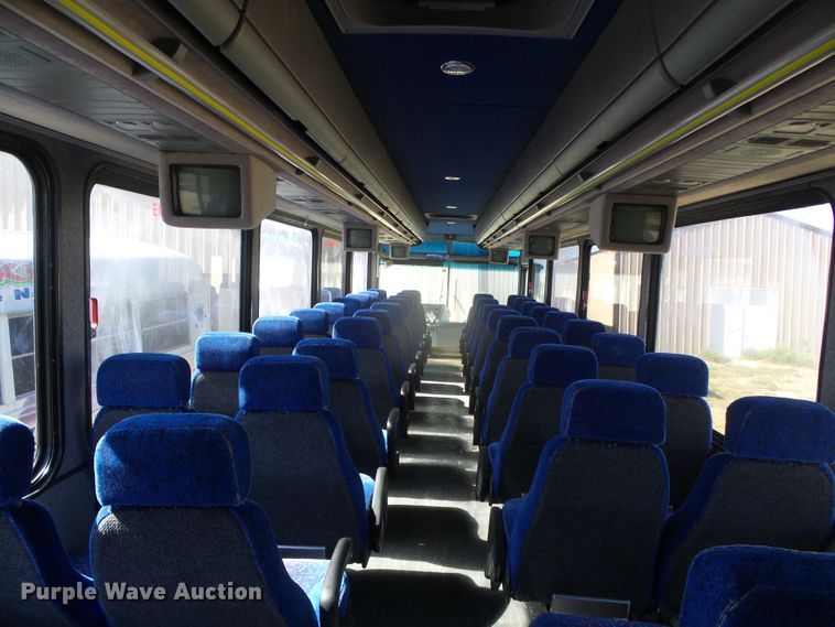 image for item DJ7509 2001 Blue Bird  coach bus