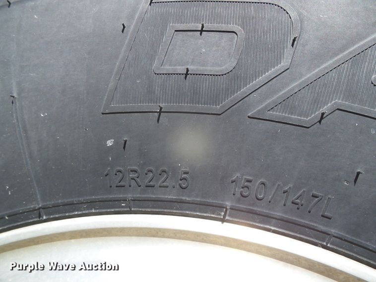 image for item DJ7509 2001 Blue Bird  coach bus