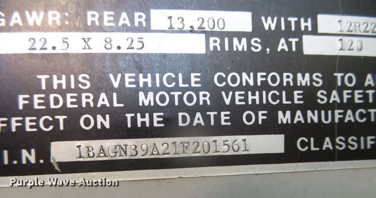 image for item DJ7509 2001 Blue Bird  coach bus