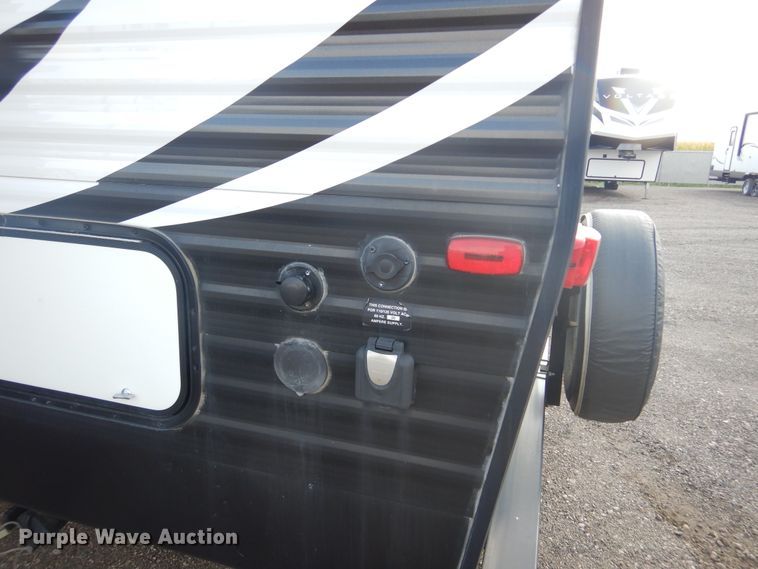 image for item DL6322 2014 Aspen Trail 2810BH  camper