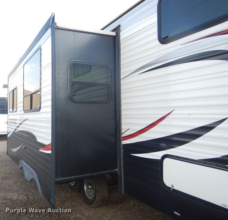 image for item DL6322 2014 Aspen Trail 2810BH  camper