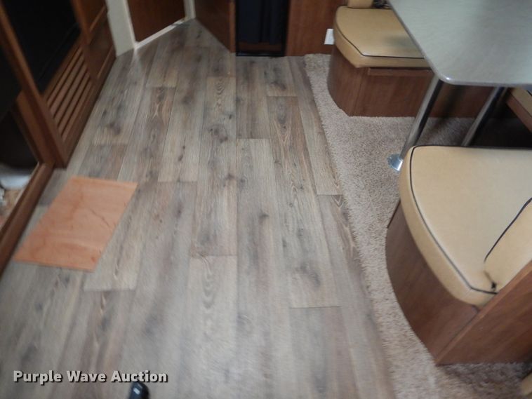 image for item DL6322 2014 Aspen Trail 2810BH  camper