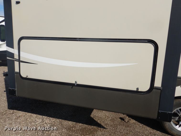 image for item DL6323 2015 CrossRoads Sunset Trail  camper