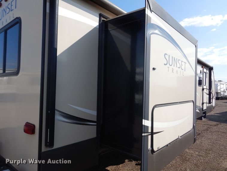 image for item DL6323 2015 CrossRoads Sunset Trail  camper