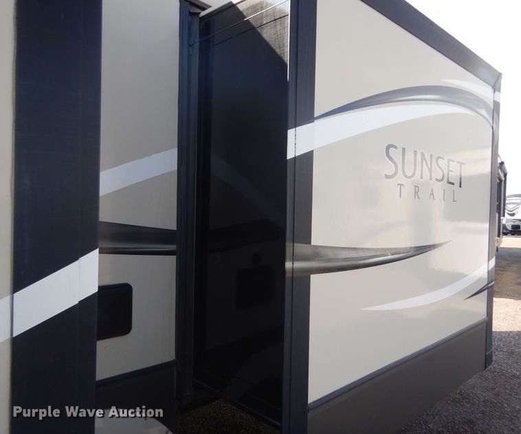 image for item DL6323 2015 CrossRoads Sunset Trail  camper