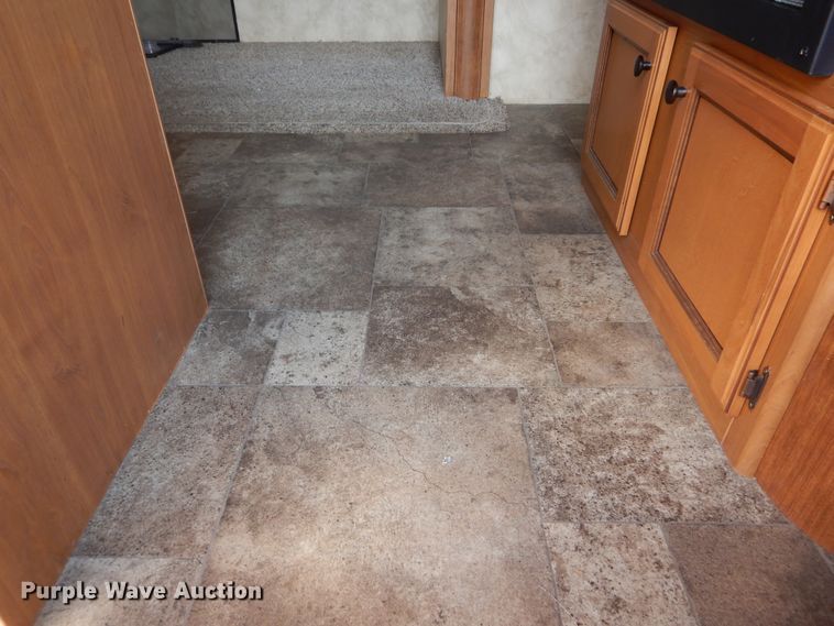 image for item DL6323 2015 CrossRoads Sunset Trail  camper