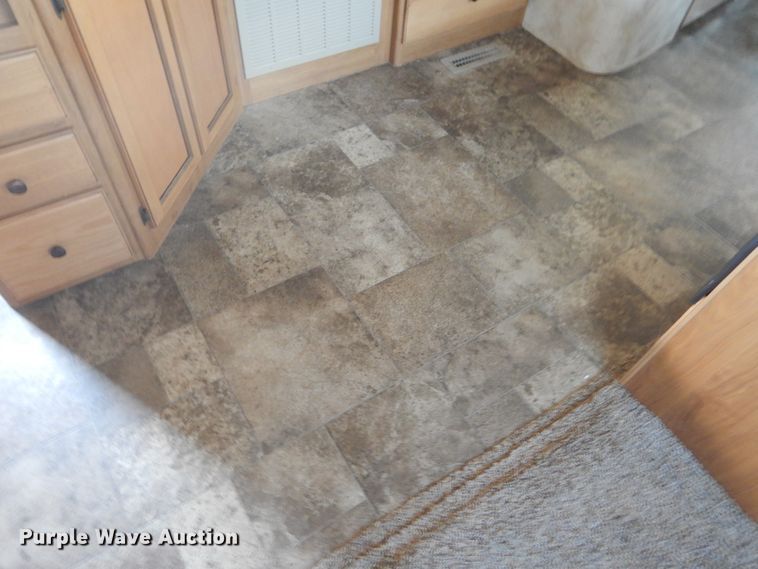 image for item DL6323 2015 CrossRoads Sunset Trail  camper