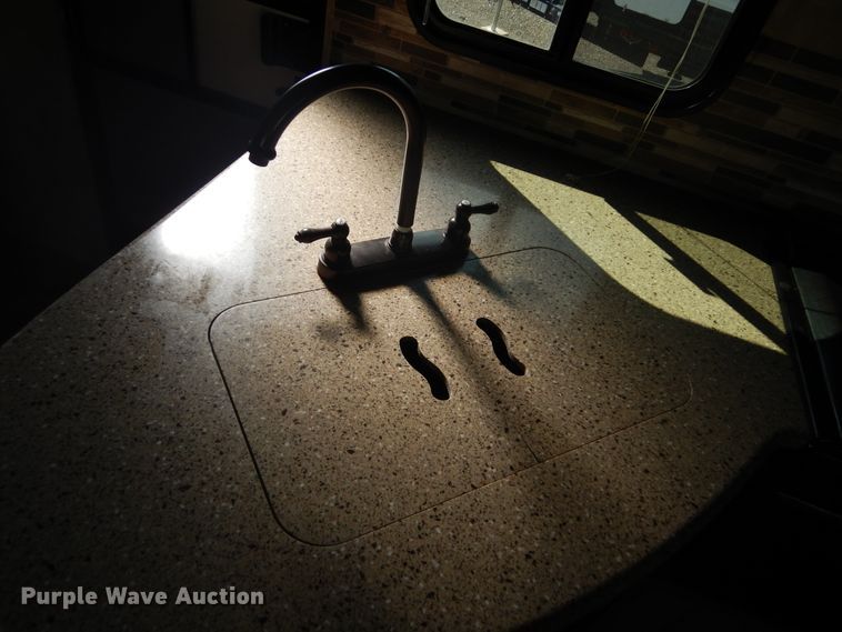 image for item DL6323 2015 CrossRoads Sunset Trail  camper