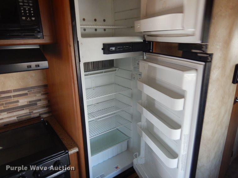 image for item DL6323 2015 CrossRoads Sunset Trail  camper