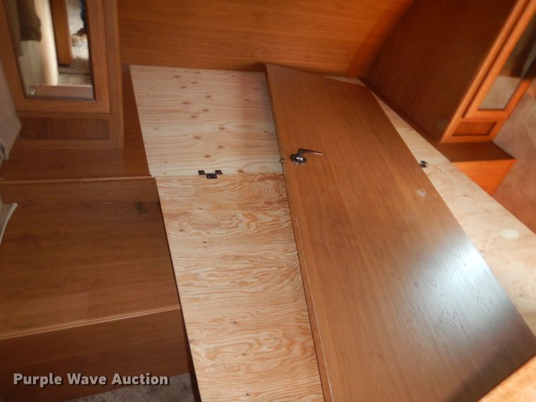 image for item DL6323 2015 CrossRoads Sunset Trail  camper