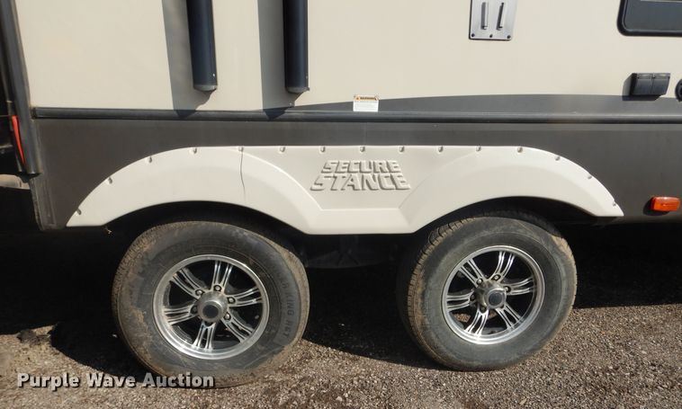 image for item DL6323 2015 CrossRoads Sunset Trail  camper