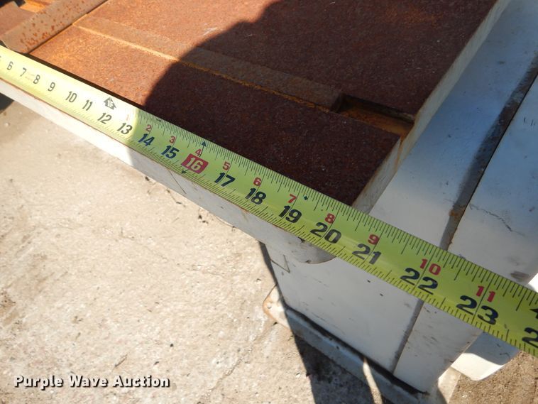 image for item DL6340 (2) band saws