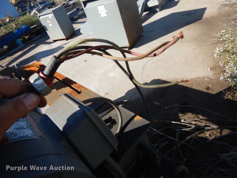 image for item DL6340 (2) band saws