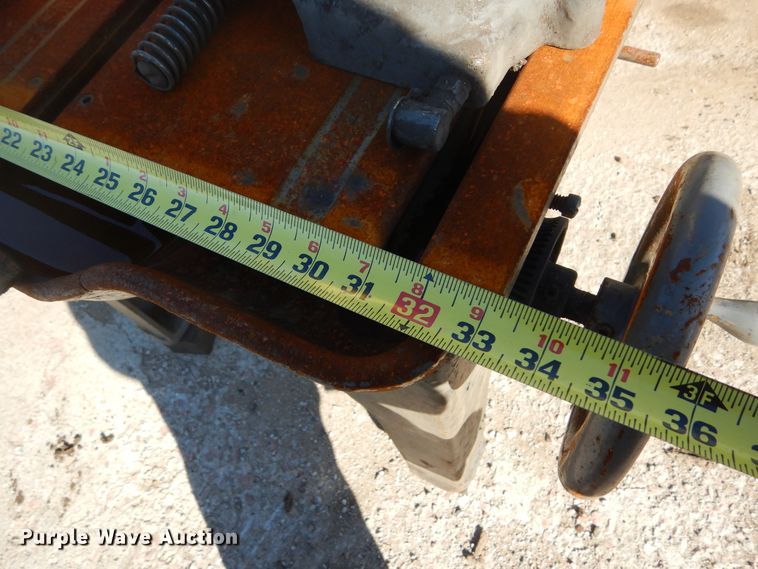 image for item DL6340 (2) band saws